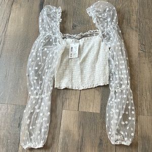 beautiful white too never worn, from Vanilla Sky boutique